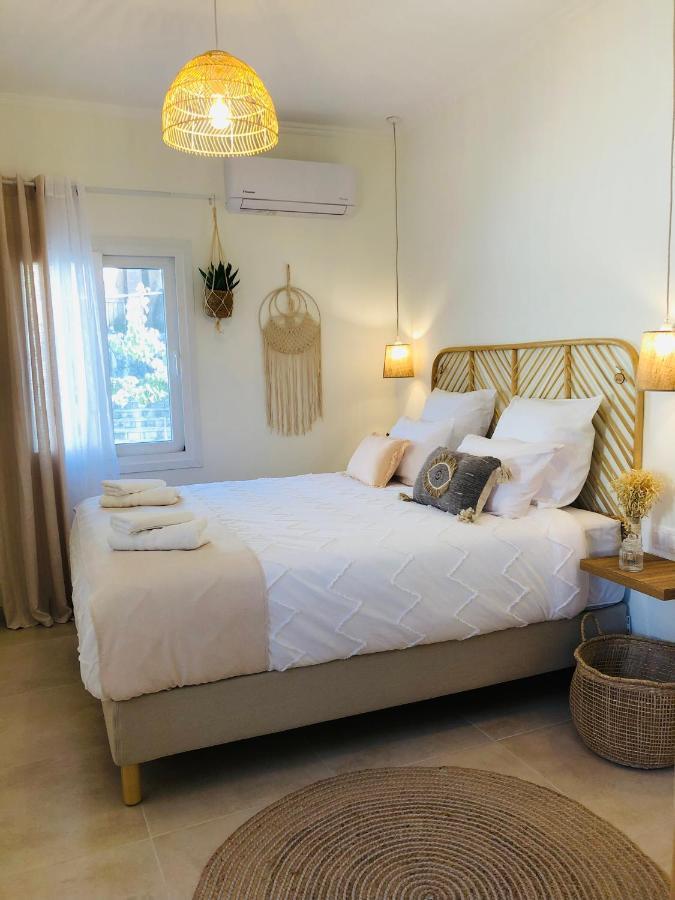 La Maisonette House In The Heart Of Liapades Close To Rovinia Beach & Paleokastritsa Kültér fotó